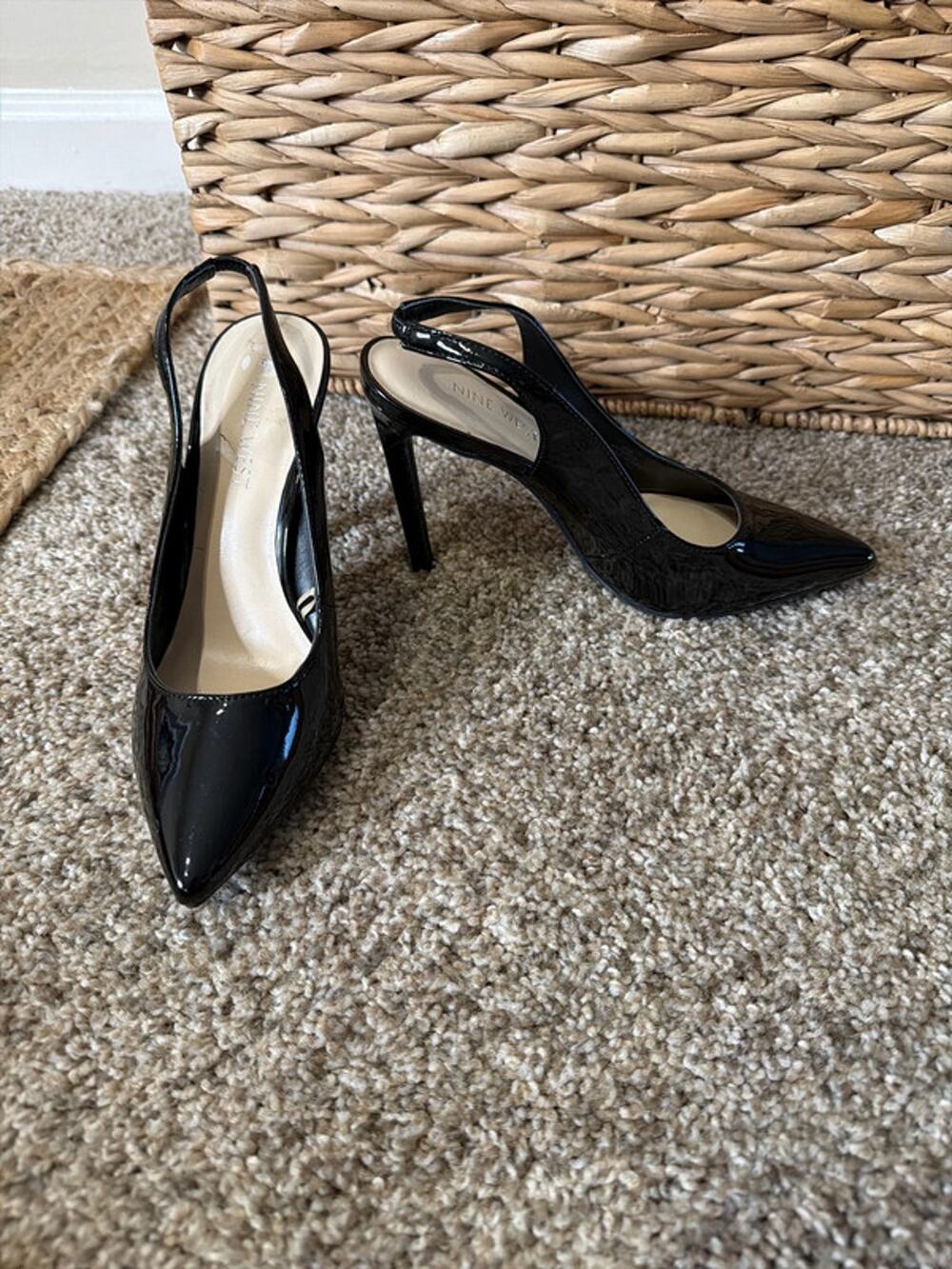 Nine West vegan black patent leather sling back heels 5.5 707